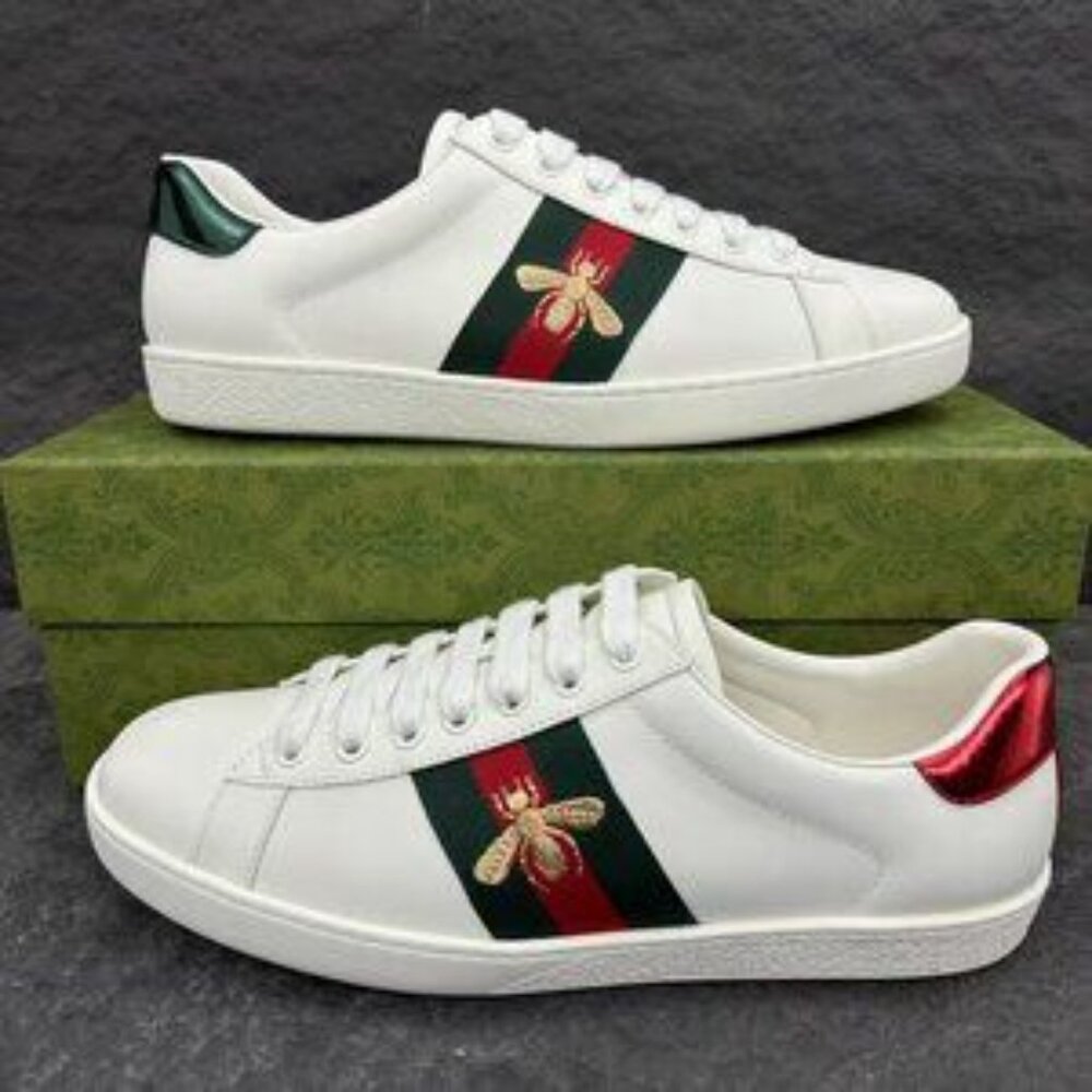 White Women's Low-Top Fashion Sneakers with Green & Red Stripe